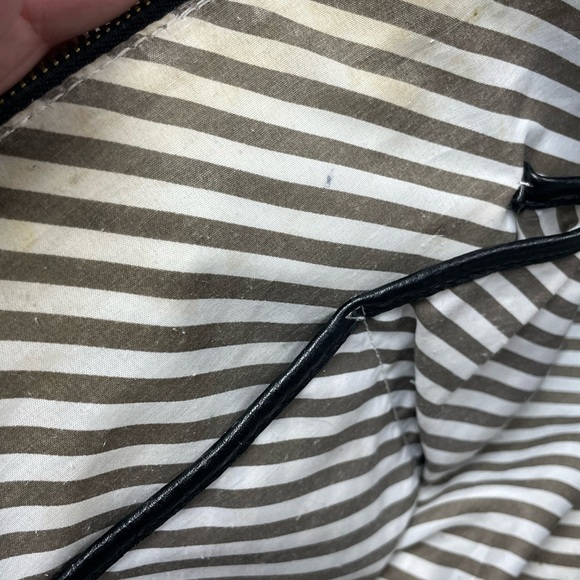 STEVE Madden Faux Vegan Leather Snake Skin Tote Satchel, Cream, Black, Gold - Picture 8 of 9